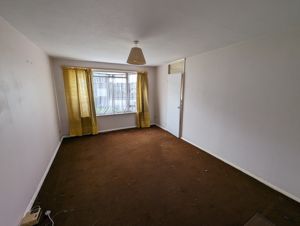 Lounge- click for photo gallery